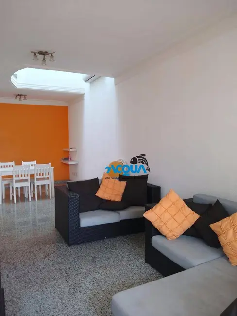 Foto 1 de Sobrado com 4 quartos à venda, 280m2 em Jardim Tejereba, Guaruja - SP