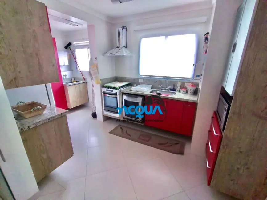 Apartamento com 3 quartos à venda, 130m2 em Guaruja - SP - imagem 3 Foto 3 de Apartamento com 3 quartos à venda, 130m2 em Guaruja - SP
