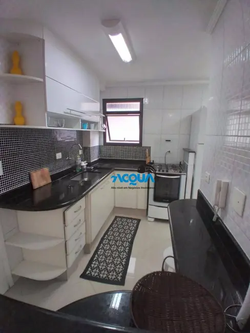 Apartamento com 3 quartos à venda, 110m2 em Guaruja - SP - imagem 4 Foto 4 de Apartamento com 3 quartos à venda, 110m2 em Guaruja - SP
