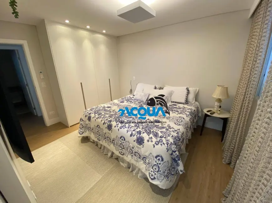 Foto 6 de Apartamento com 3 quartos à venda, 145m2 em Guaruja - SP