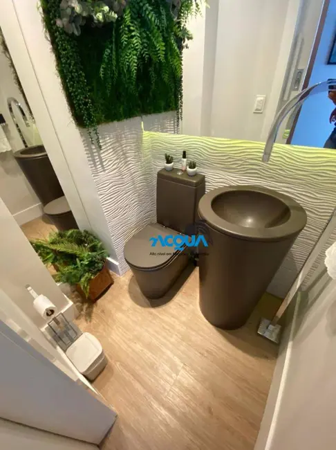 Foto 9 de Apartamento com 3 quartos à venda, 145m2 em Guaruja - SP