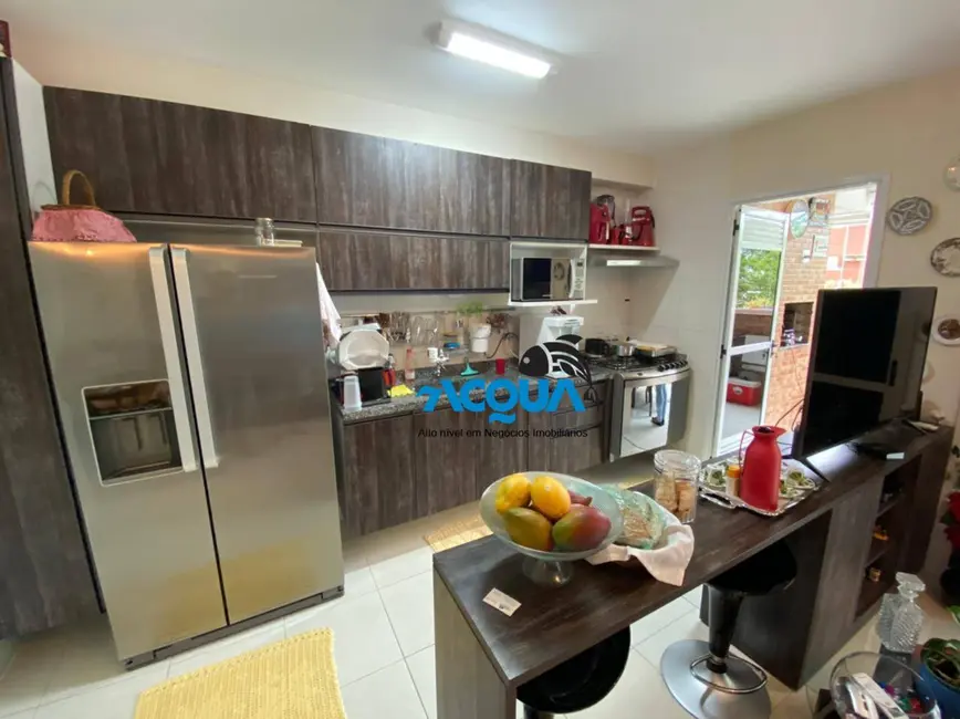 Foto 3 de Apartamento com 2 quartos à venda, 90m2 em Jardim Virgínia, Guaruja - SP