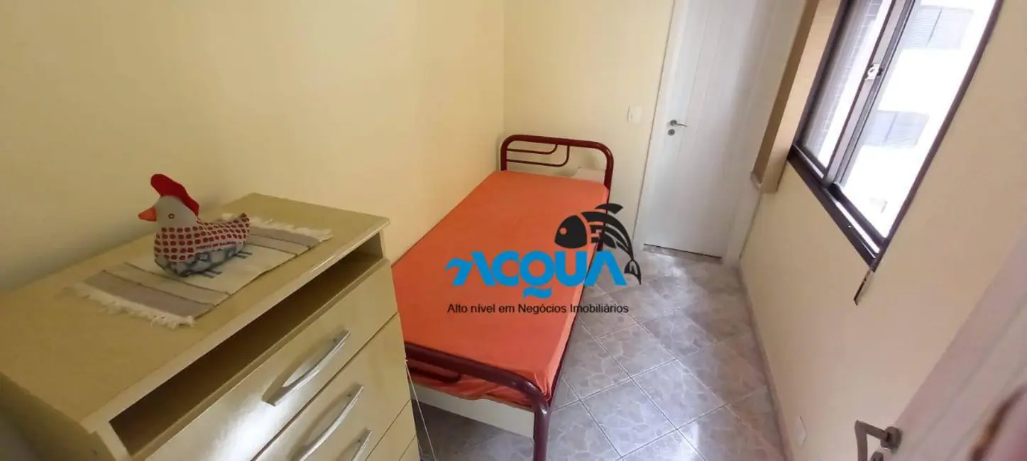 Foto 6 de Apartamento com 3 quartos à venda, 240m2 em Guaruja - SP