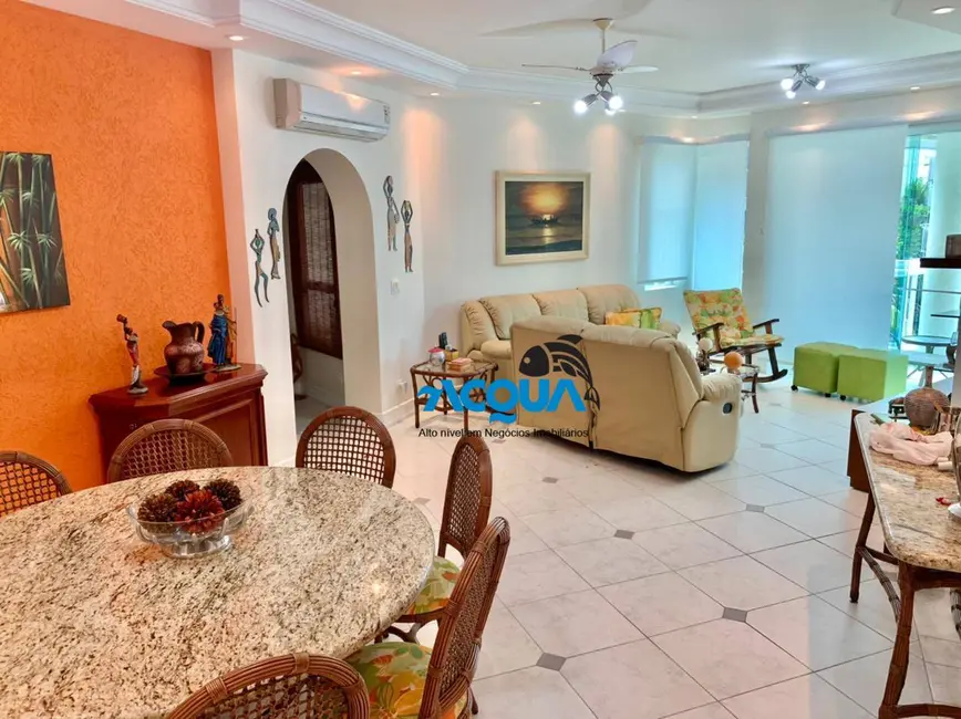 Apartamento com 3 quartos à venda, 160m2 em Guaruja - SP - imagem 2 Foto 2 de Apartamento com 3 quartos à venda, 160m2 em Guaruja - SP