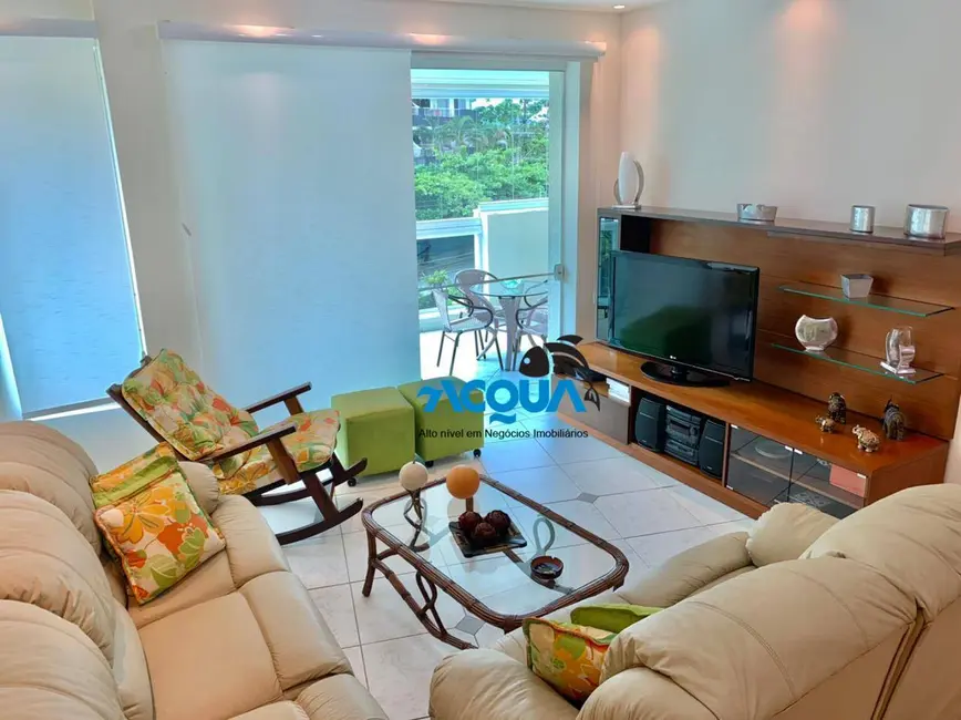 Apartamento com 3 quartos à venda, 160m2 em Guaruja - SP - imagem 1 Foto 1 de Apartamento com 3 quartos à venda, 160m2 em Guaruja - SP