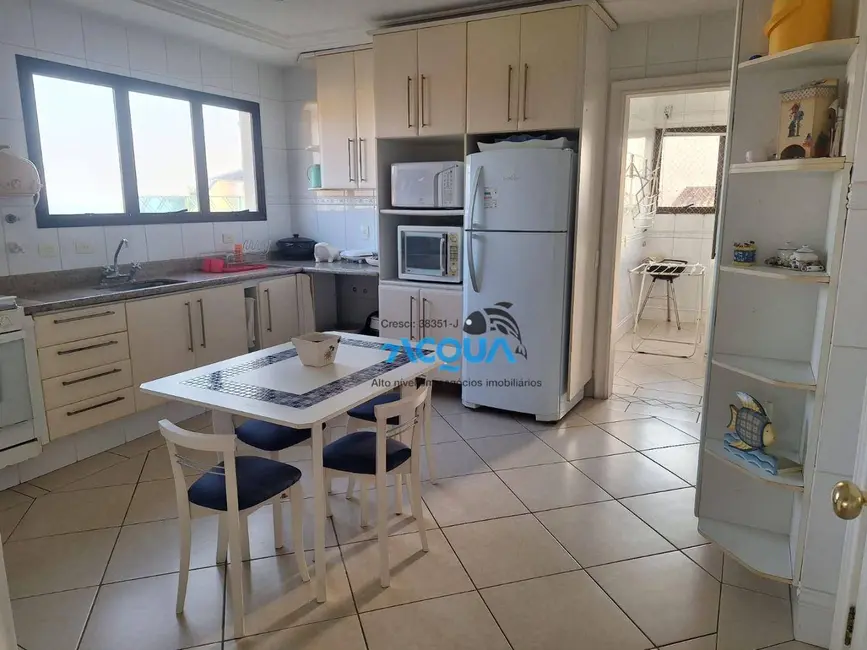 Foto 3 de Apartamento com 3 quartos à venda, 160m2 em Guaruja - SP
