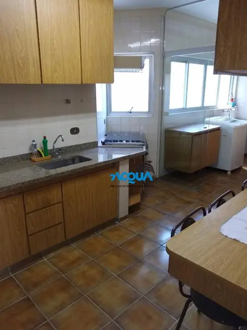 Foto 3 de Apartamento com 3 quartos à venda, 126m2 em Guaruja - SP