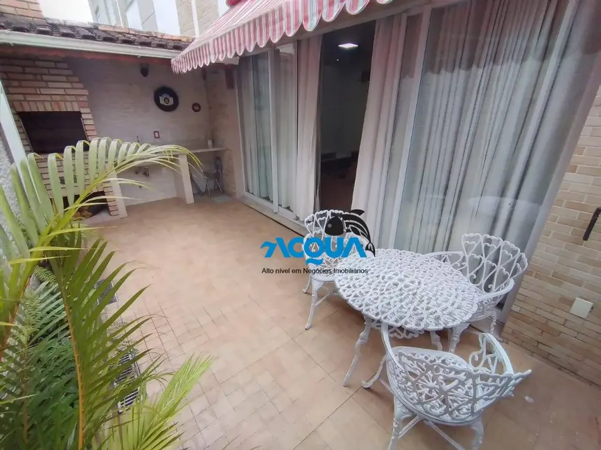 Casa de Condomínio com 4 quartos à venda e para alugar, 200m2 em Jardim Três Marias, Guaruja - SP - imagem 9 Foto 9 de Casa de Condomínio com 4 quartos à venda e para alugar, 200m2 em Jardim Três Marias, Guaruja - SP