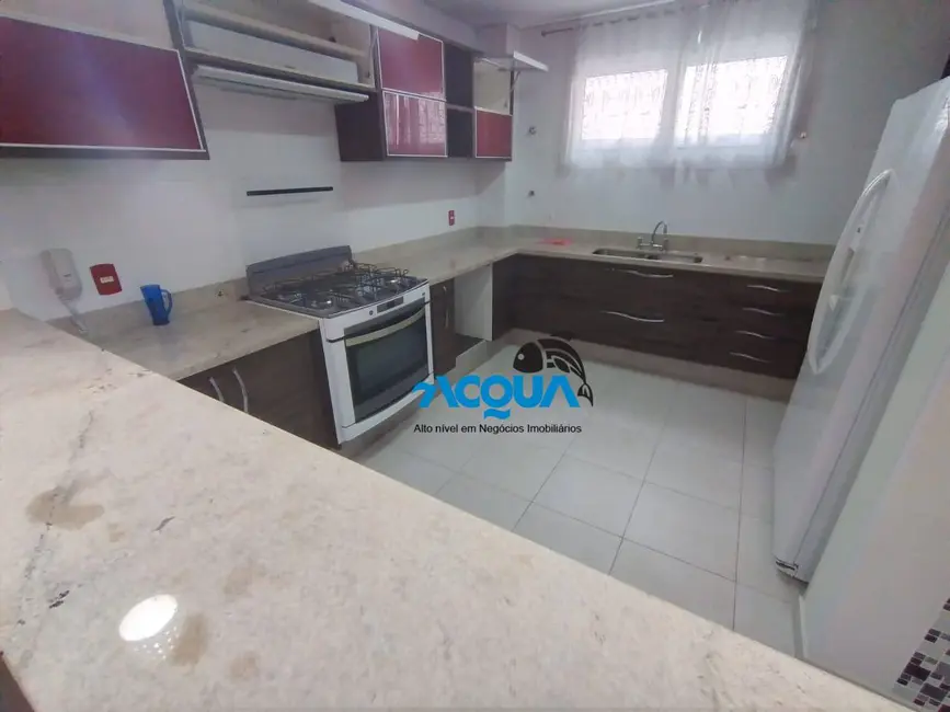 Casa de Condomínio com 4 quartos à venda e para alugar, 200m2 em Jardim Três Marias, Guaruja - SP - imagem 3 Foto 3 de Casa de Condomínio com 4 quartos à venda e para alugar, 200m2 em Jardim Três Marias, Guaruja - SP