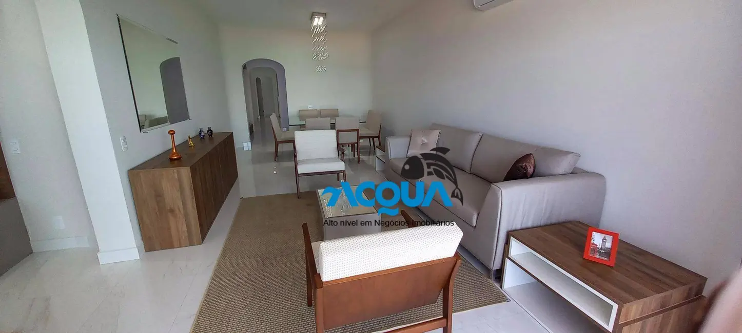 Foto 3 de Apartamento com 3 quartos à venda, 217m2 em Guaruja - SP