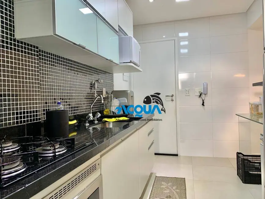 Apartamento com 3 quartos à venda, 106m2 em Guaruja - SP - imagem 5 Foto 5 de Apartamento com 3 quartos à venda, 106m2 em Guaruja - SP