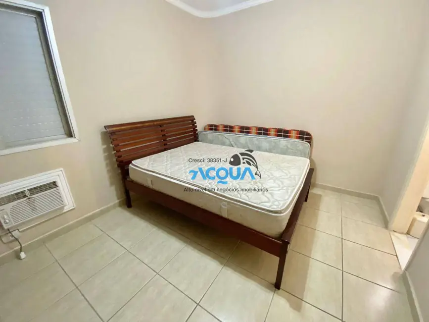 Foto 8 de Apartamento com 3 quartos à venda, 90m2 em Guaruja - SP