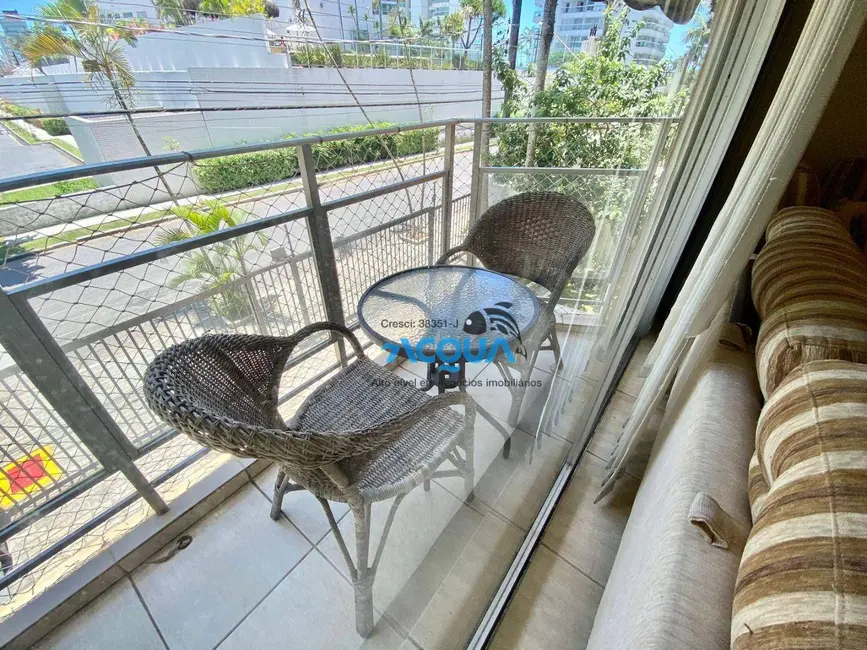 Foto 5 de Apartamento com 3 quartos à venda, 90m2 em Guaruja - SP