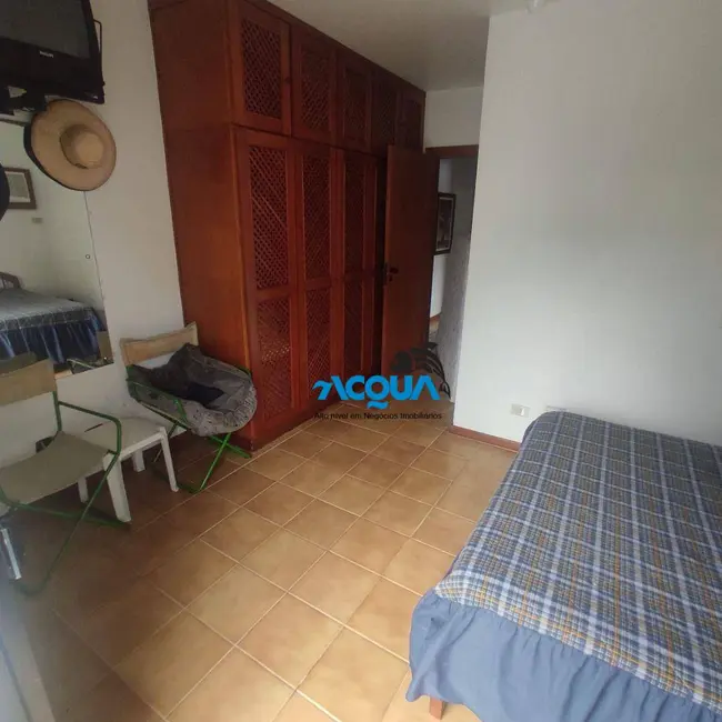 Foto 9 de Apartamento com 2 quartos à venda, 80m2 em Jardim Três Marias, Guaruja - SP