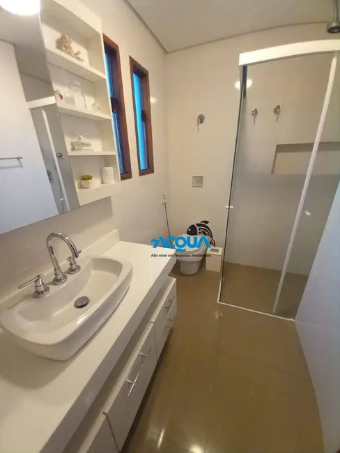 Foto 9 de Apartamento com 3 quartos à venda, 95m2 em Guaruja - SP