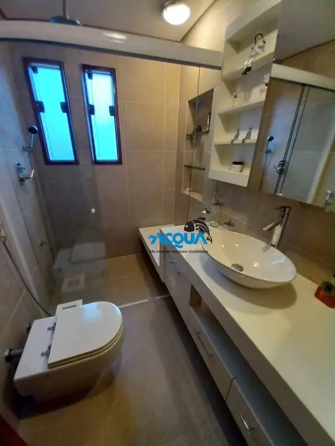 Foto 8 de Apartamento com 3 quartos à venda, 95m2 em Guaruja - SP