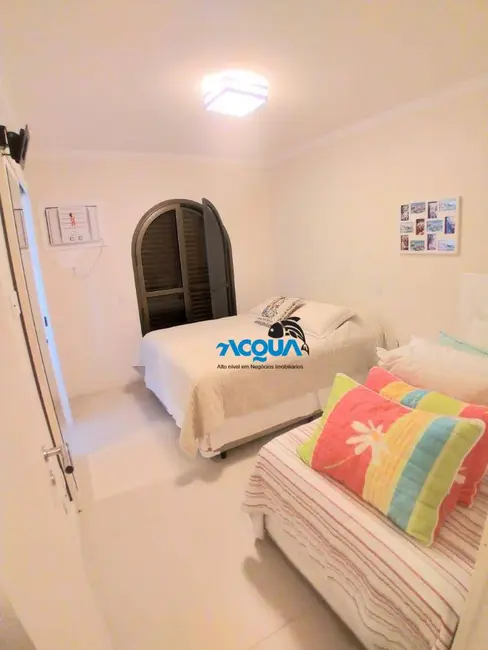 Foto 6 de Apartamento com 3 quartos à venda, 170m2 em Guaruja - SP