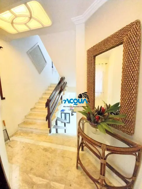 Casa de Condomínio com 4 quartos à venda, 350m2 em Jardim Três Marias, Guaruja - SP - imagem 7 Foto 7 de Casa de Condomínio com 4 quartos à venda, 350m2 em Jardim Três Marias, Guaruja - SP