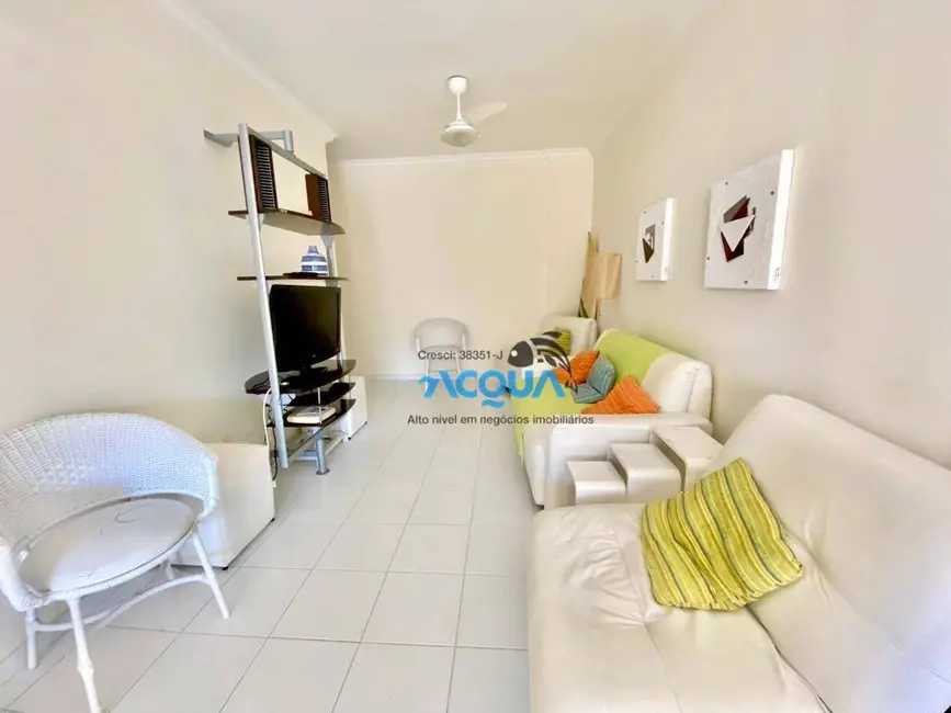 Foto 2 de Apartamento com 2 quartos à venda, 70m2 em Guaruja - SP