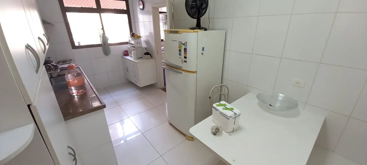 Apartamento com 3 quartos à venda, 110m2 em Barra Funda, Guaruja - SP - imagem 3 Foto 3 de Apartamento com 3 quartos à venda, 110m2 em Barra Funda, Guaruja - SP