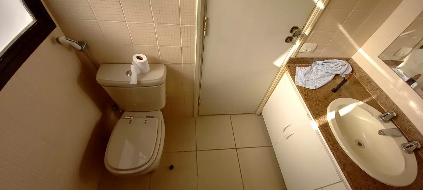 Apartamento com 3 quartos à venda, 110m2 em Barra Funda, Guaruja - SP - imagem 9 Foto 9 de Apartamento com 3 quartos à venda, 110m2 em Barra Funda, Guaruja - SP