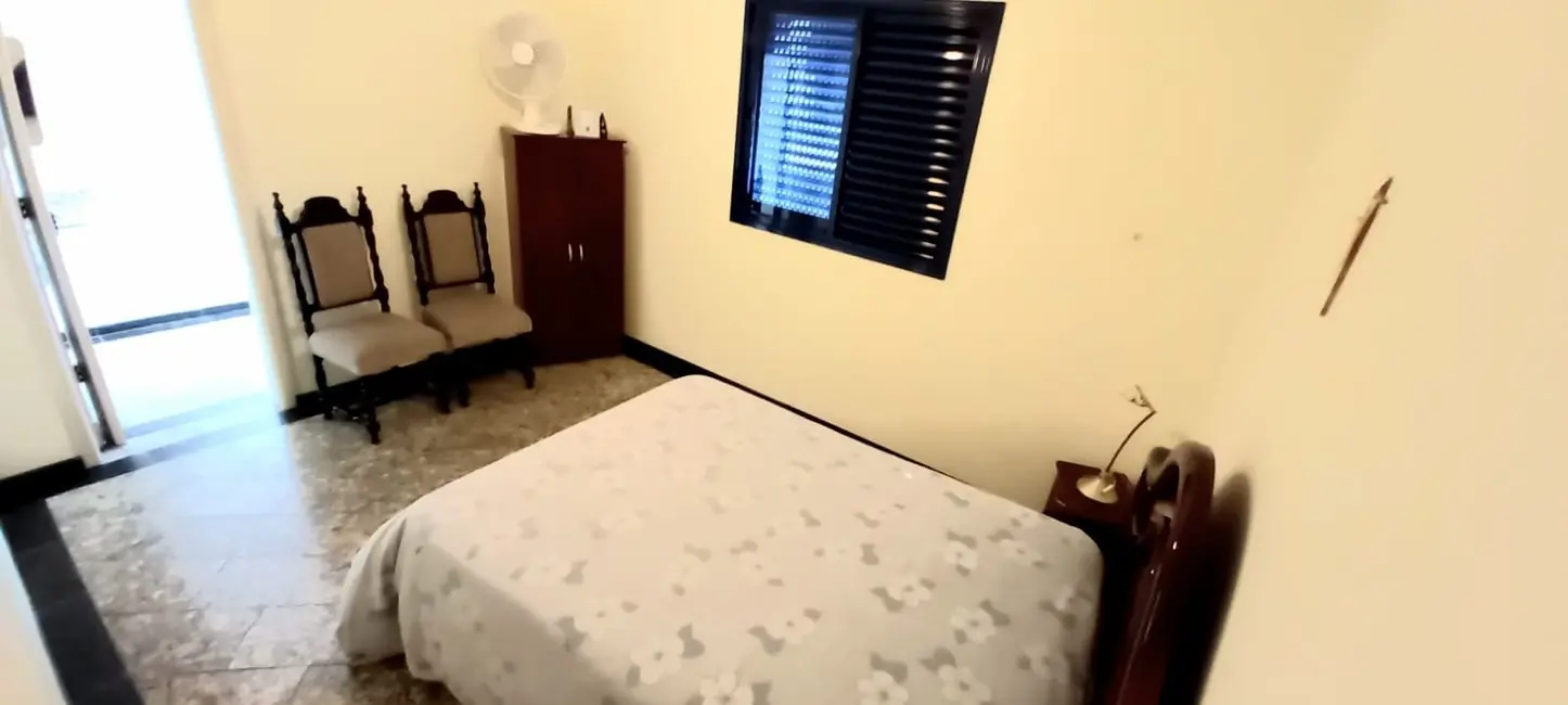 Foto 4 de Apartamento com 3 quartos à venda, 120m2 em Guaruja - SP