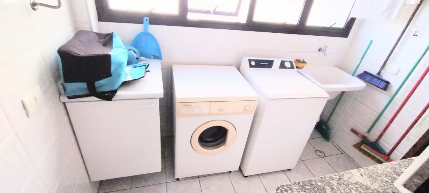 Apartamento com 3 quartos à venda, 105m2 em Guaruja - SP - imagem 7 Foto 7 de Apartamento com 3 quartos à venda, 105m2 em Guaruja - SP