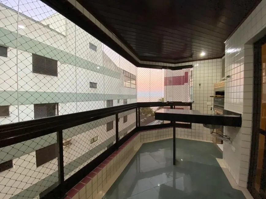 Foto 7 de Apartamento com 3 quartos à venda, 140m2 em Guaruja - SP