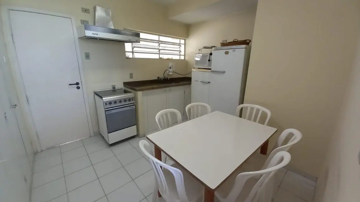 Apartamento com 3 quartos à venda, 110m2 em Guaruja - SP - imagem 4 Foto 4 de Apartamento com 3 quartos à venda, 110m2 em Guaruja - SP