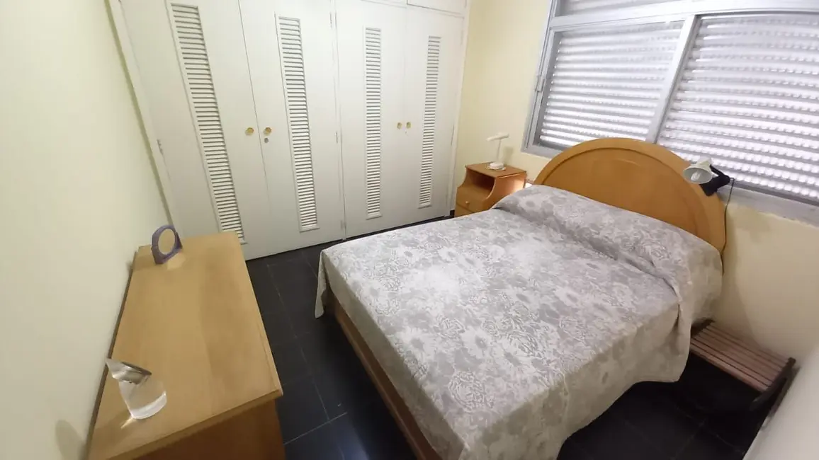 Apartamento com 3 quartos à venda, 110m2 em Guaruja - SP - imagem 5 Foto 5 de Apartamento com 3 quartos à venda, 110m2 em Guaruja - SP