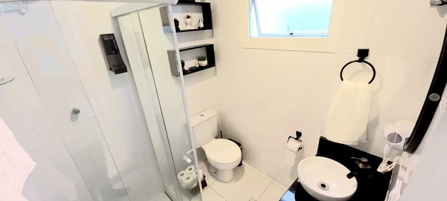 Foto 8 de Apartamento com 1 quarto à venda, 55m2 em Tombo, Guaruja - SP