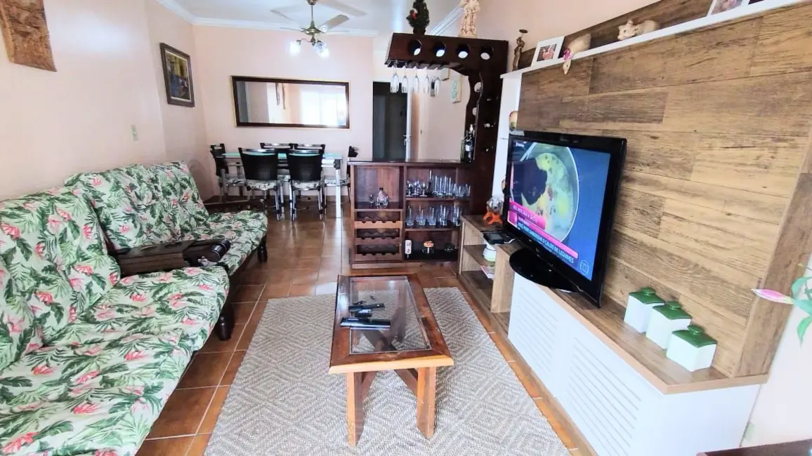 Foto 1 de Apartamento com 2 quartos à venda, 95m2 em Guaruja - SP