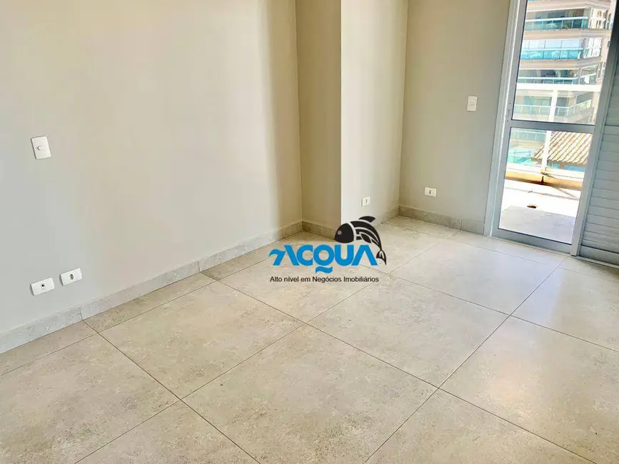 Foto 5 de Apartamento com 3 quartos à venda, 130m2 em Guaruja - SP