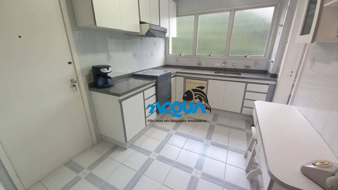 Apartamento com 3 quartos à venda, 120m2 em Barra Funda, Guaruja - SP - imagem 3 Foto 3 de Apartamento com 3 quartos à venda, 120m2 em Barra Funda, Guaruja - SP