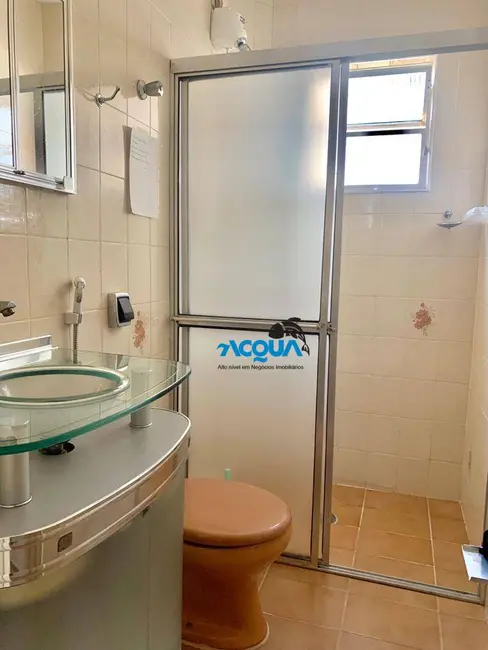 Foto 9 de Apartamento com 3 quartos à venda, 110m2 em Jardim Las Palmas, Guaruja - SP