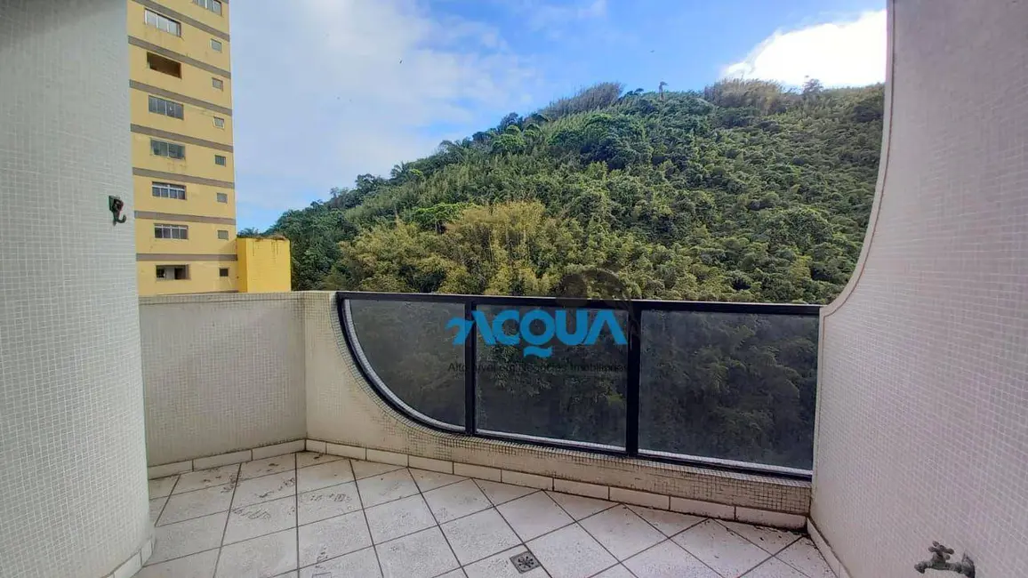 Cobertura com 4 quartos à venda, 210m2 em Barra Funda, Guaruja - SP - imagem 8 Foto 8 de Cobertura com 4 quartos à venda, 210m2 em Barra Funda, Guaruja - SP