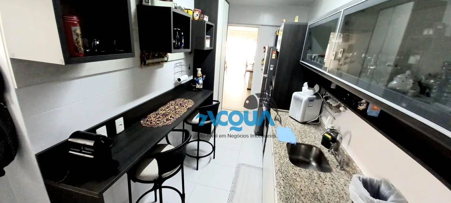 Foto 5 de Apartamento com 3 quartos à venda, 125m2 em Barra Funda, Guaruja - SP