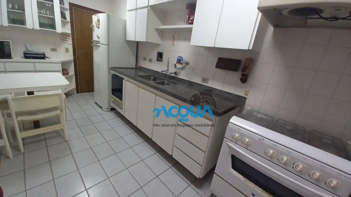 Foto 3 de Apartamento com 3 quartos à venda, 135m2 em Barra Funda, Guaruja - SP
