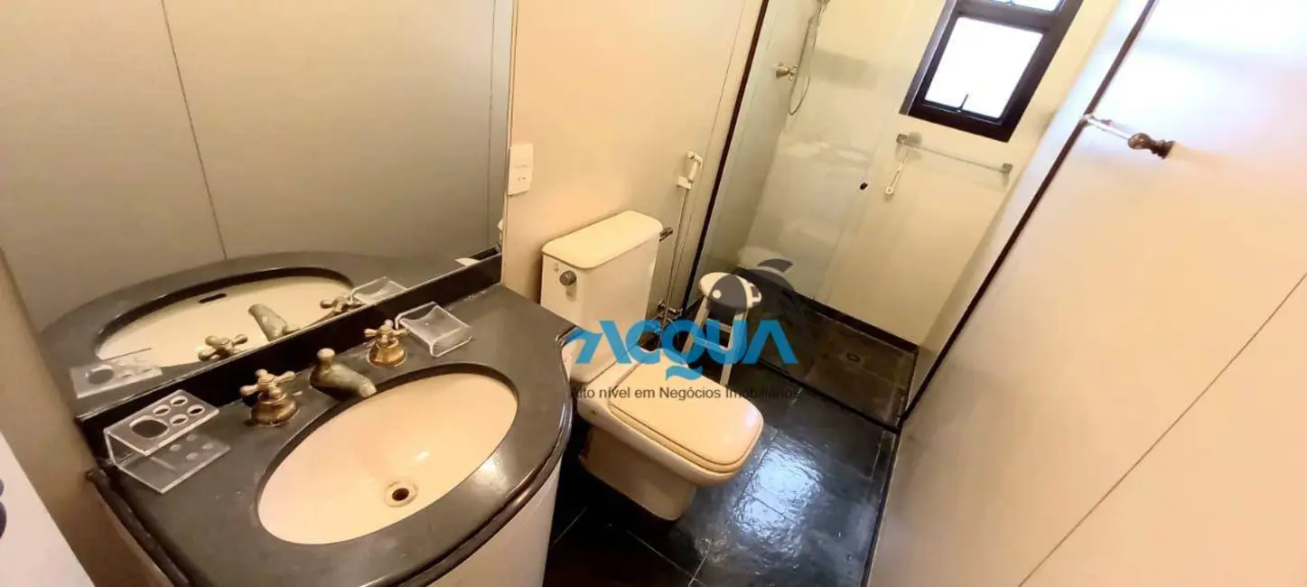 Foto 9 de Apartamento com 3 quartos à venda, 150m2 em Loteamento João Batista Julião, Guaruja - SP