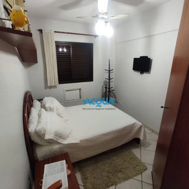 Apartamento com 3 quartos à venda, 177m2 em Guaruja - SP - imagem 5 Foto 5 de Apartamento com 3 quartos à venda, 177m2 em Guaruja - SP