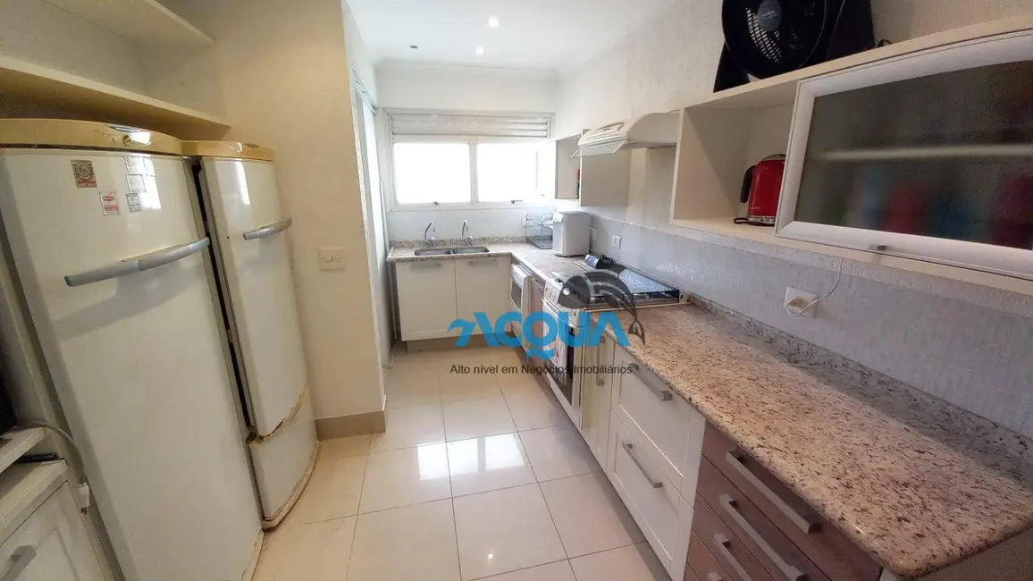 Apartamento com 4 quartos à venda, 180m2 em Barra Funda, Guaruja - SP - imagem 3 Foto 3 de Apartamento com 4 quartos à venda, 180m2 em Barra Funda, Guaruja - SP