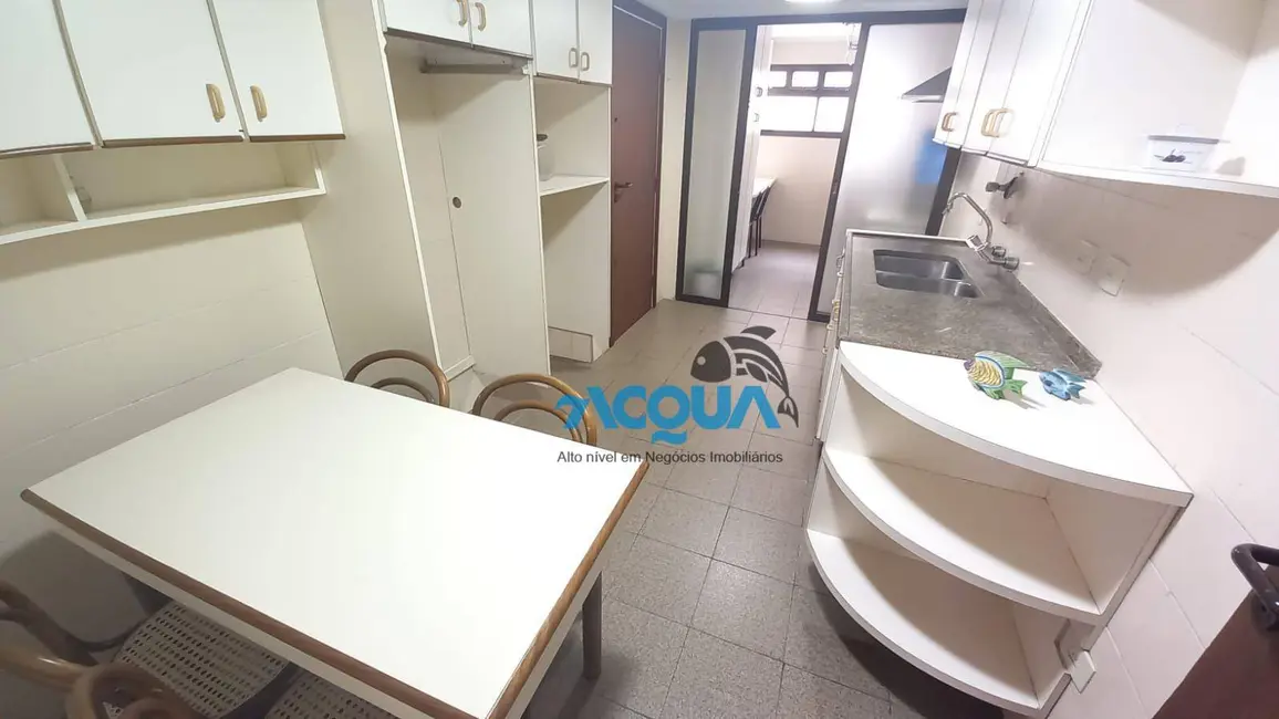 Foto 3 de Apartamento com 3 quartos à venda, 135m2 em Barra Funda, Guaruja - SP