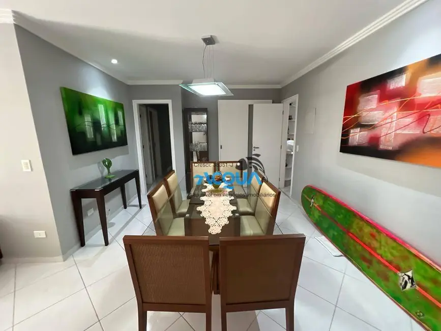 Apartamento com 4 quartos à venda, 150m2 em Barra Funda, Guaruja - SP - imagem 3 Foto 3 de Apartamento com 4 quartos à venda, 150m2 em Barra Funda, Guaruja - SP