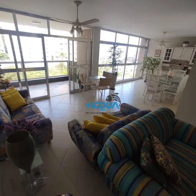 Foto 4 de Apartamento com 3 quartos à venda, 145m2 em Guaruja - SP