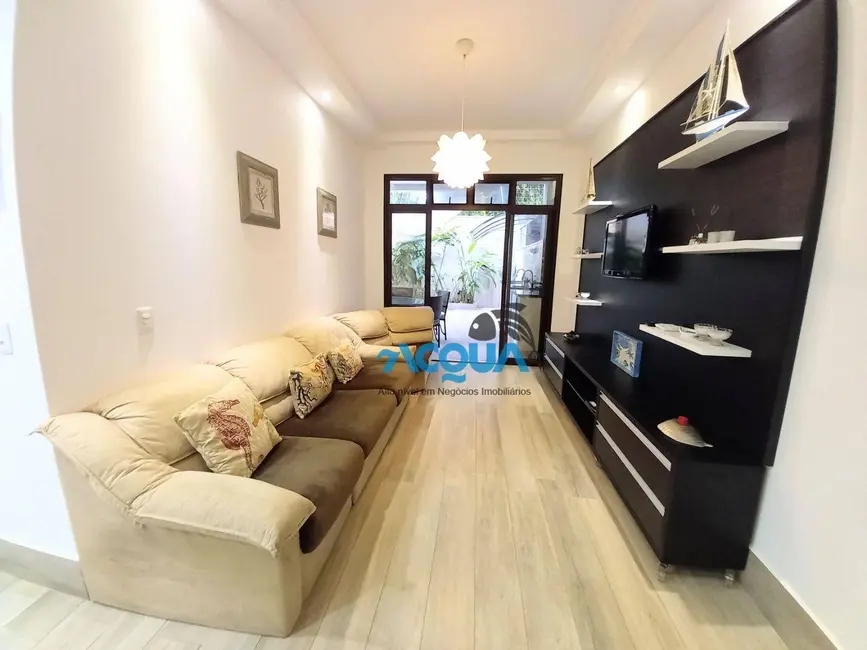 Foto 2 de Apartamento com 2 quartos à venda, 130m2 em Jardim Três Marias, Guaruja - SP