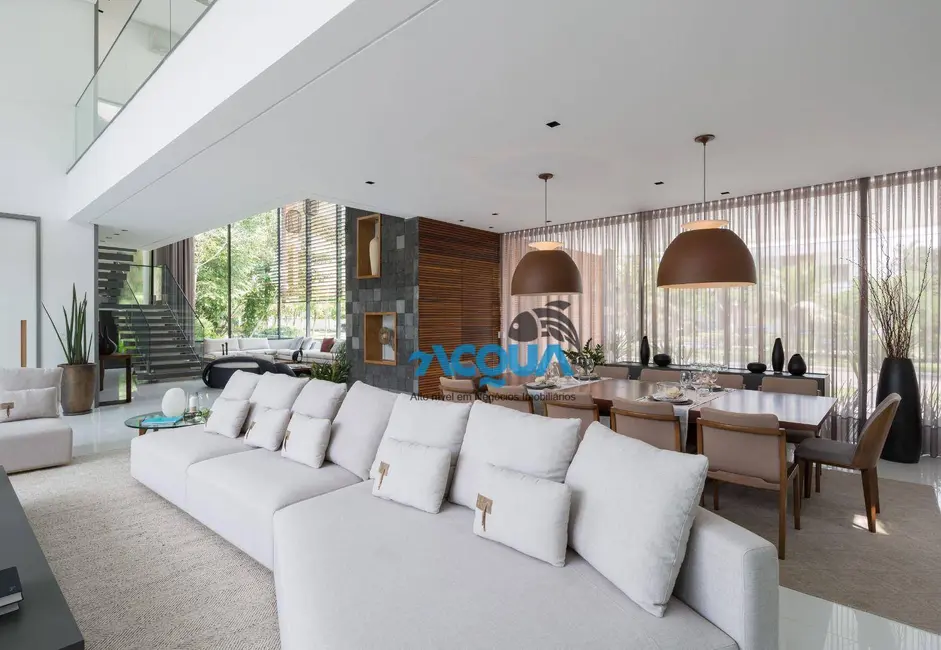 Casa de Condomínio com 8 quartos à venda, 2000m2 em Acapulco, Guaruja - SP - imagem 9 Foto 9 de Casa de Condomínio com 8 quartos à venda, 2000m2 em Acapulco, Guaruja - SP