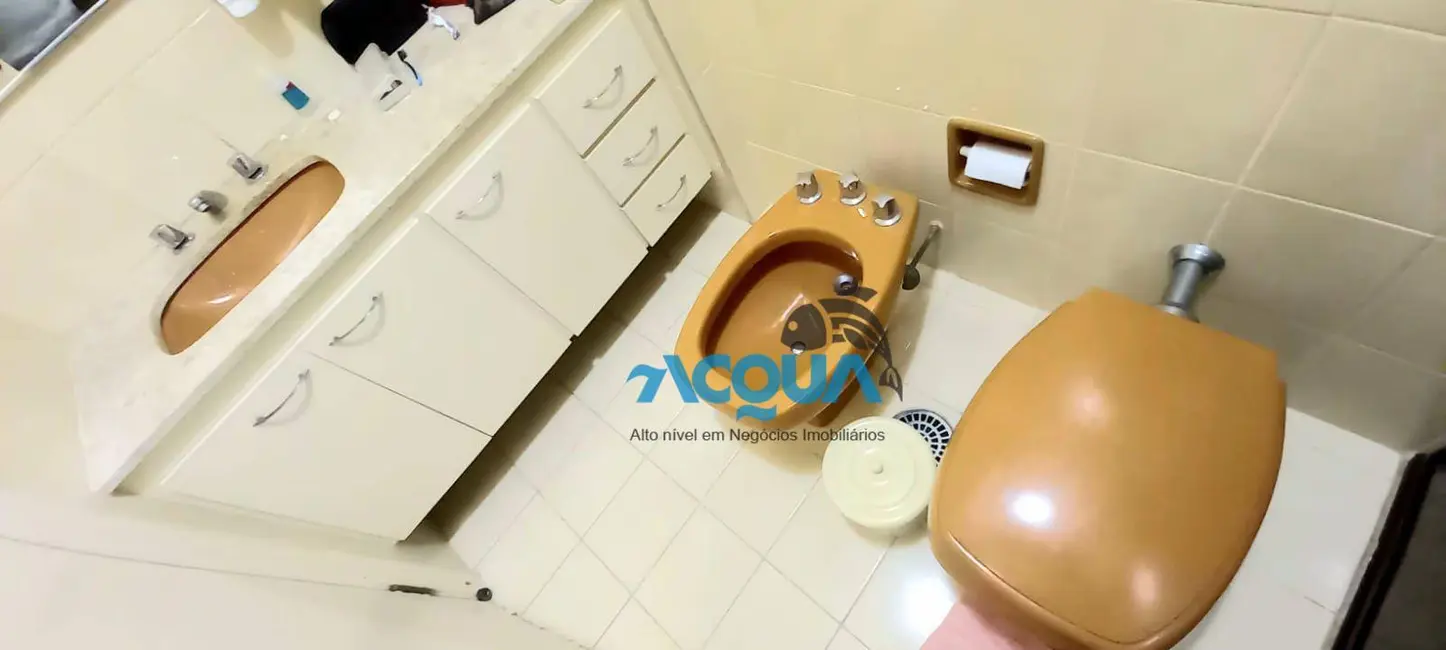 Apartamento com 4 quartos à venda, 220m2 em Barra Funda, Guaruja - SP - imagem 9 Foto 9 de Apartamento com 4 quartos à venda, 220m2 em Barra Funda, Guaruja - SP