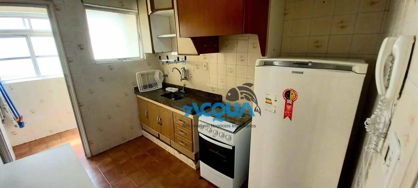Foto 3 de Apartamento com 2 quartos à venda, 82m2 em Jardim Las Palmas, Guaruja - SP