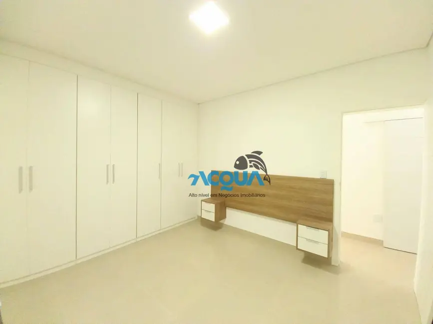 Foto 9 de Apartamento com 3 quartos à venda, 300m2 em Pitangueiras, Guaruja - SP