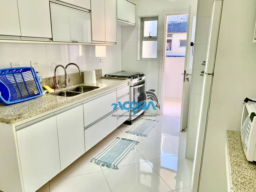 Cobertura com 3 quartos à venda, 376m2 em Guaruja - SP - imagem 3 Foto 3 de Cobertura com 3 quartos à venda, 376m2 em Guaruja - SP